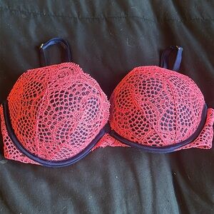 VS bra 34D